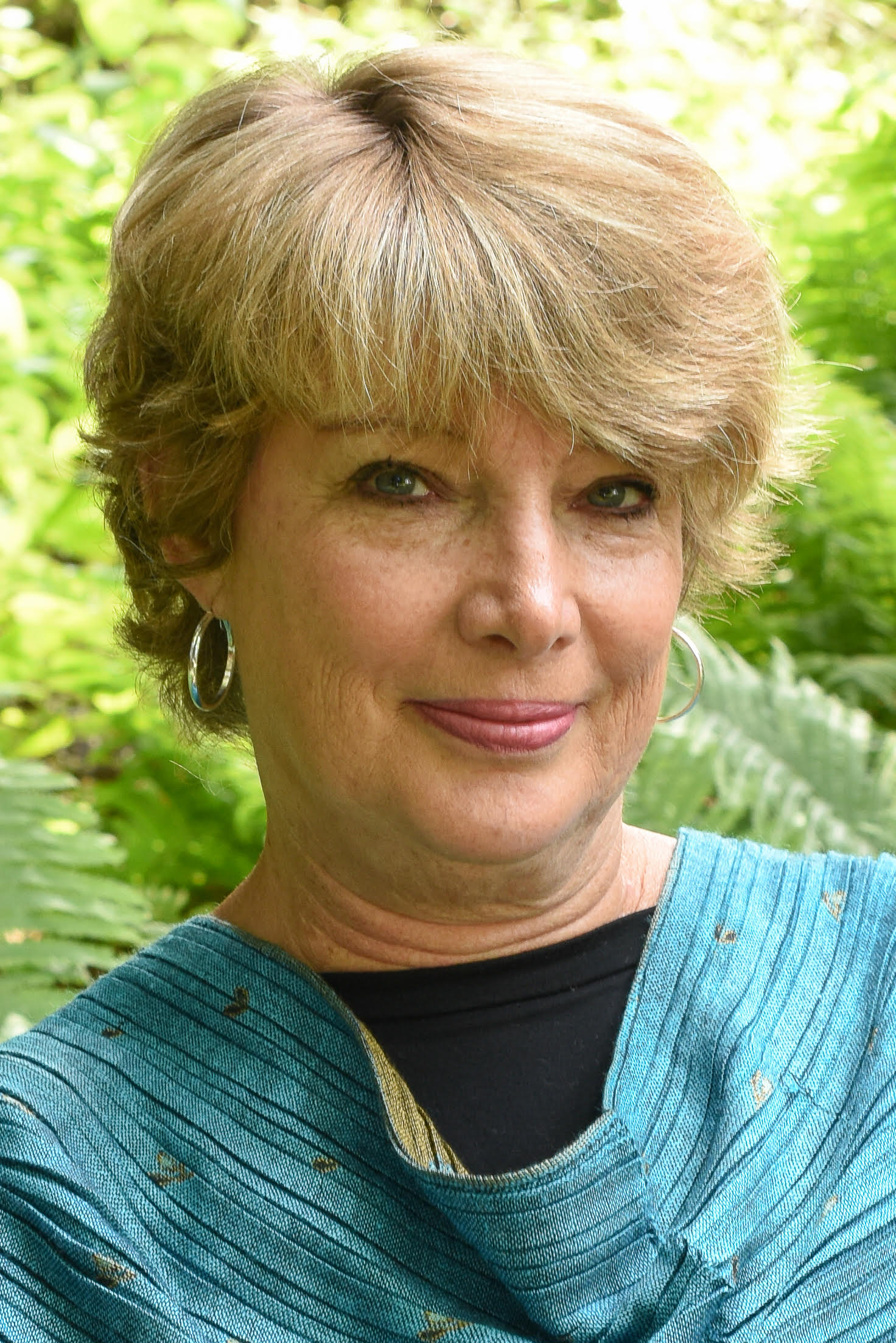 Deborah McNelis'