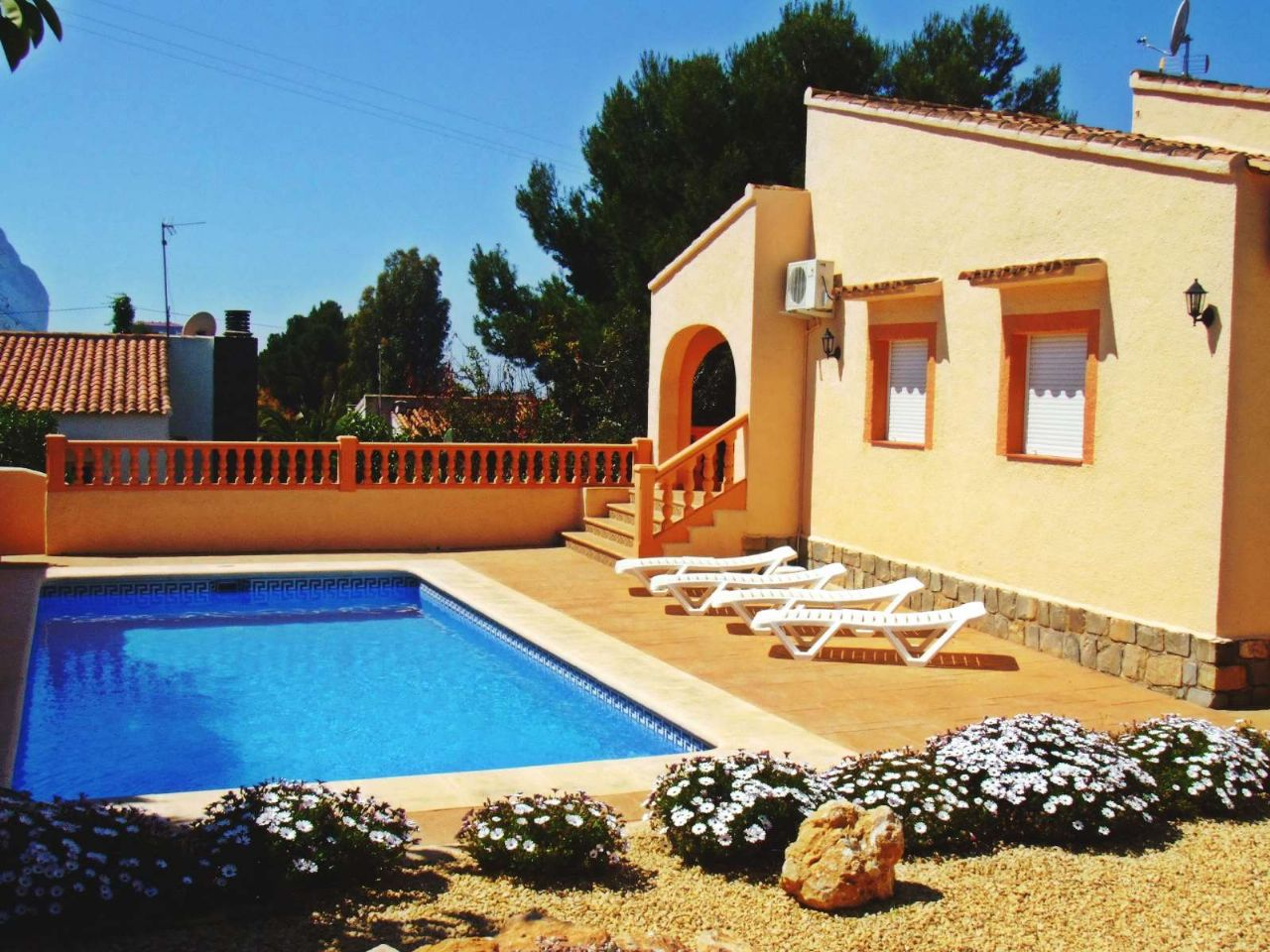 Makler Calpe Casa Brokerage