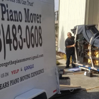 George The Piano Mover Logo