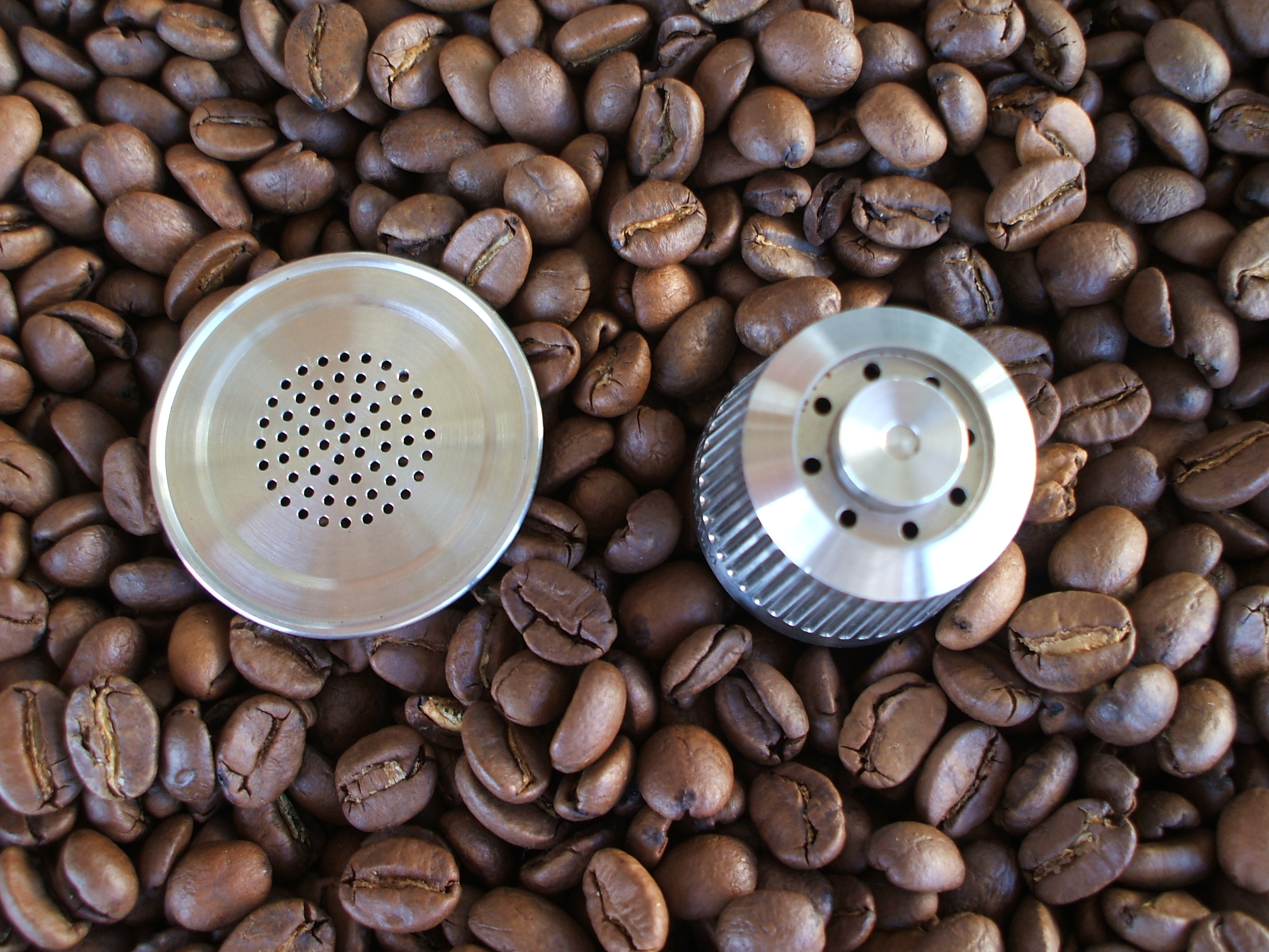 Coffee Pods and Capsules Market