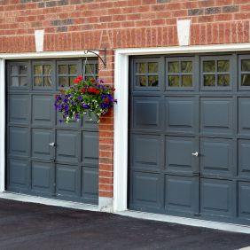 Garage Doors'