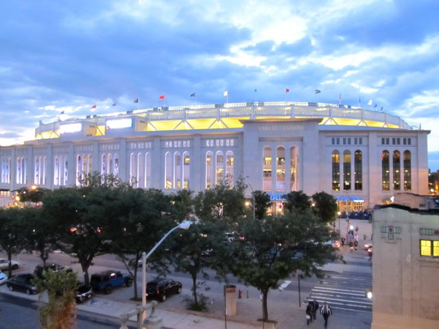 Yankee Stadium seating chart'