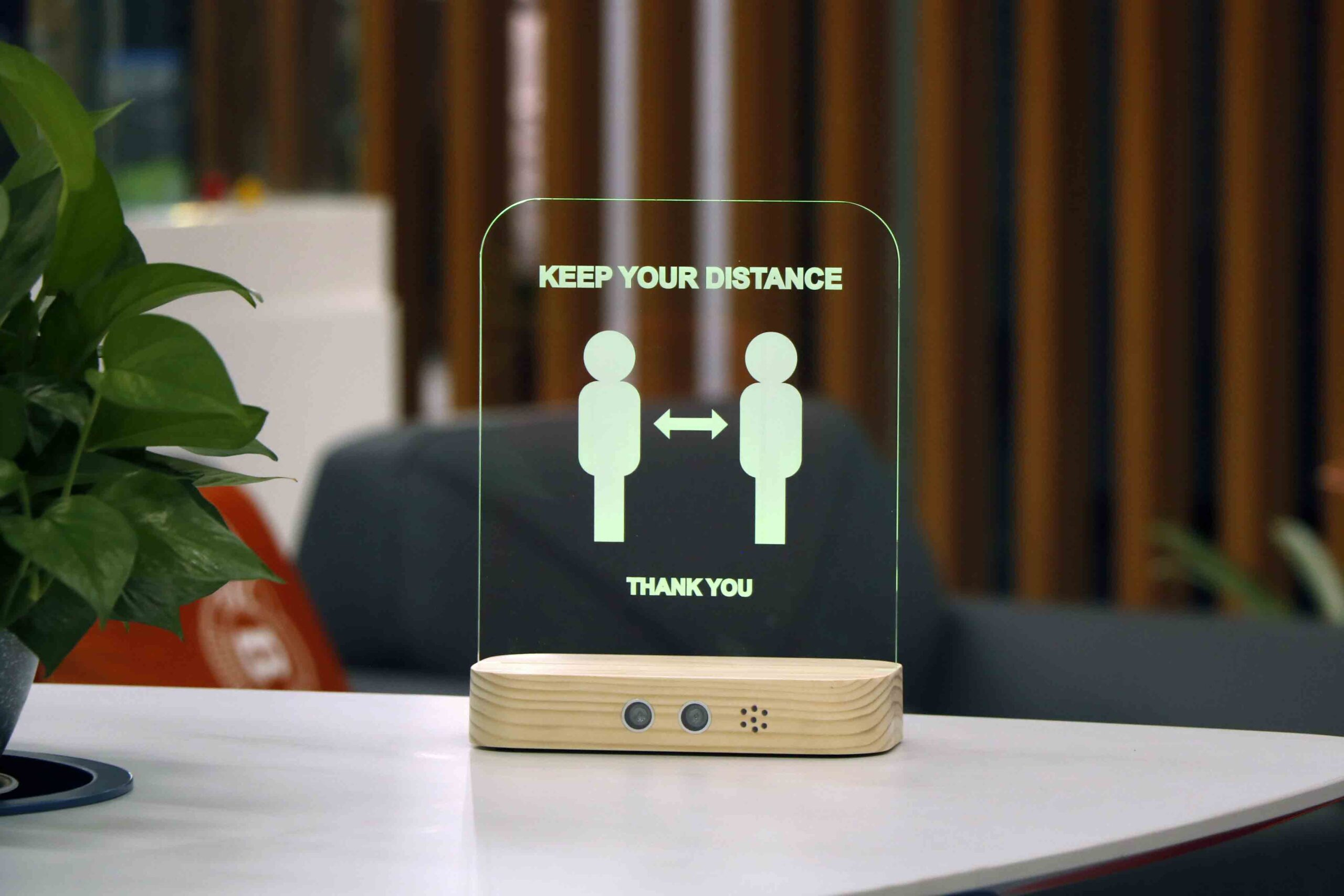 Dutchinno "The Alert" Social Distancing De'