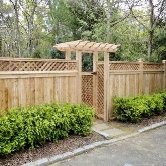 Fence Contractor'