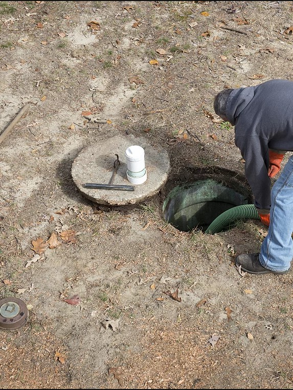 Company Logo For Emergency Septic Tank Service'