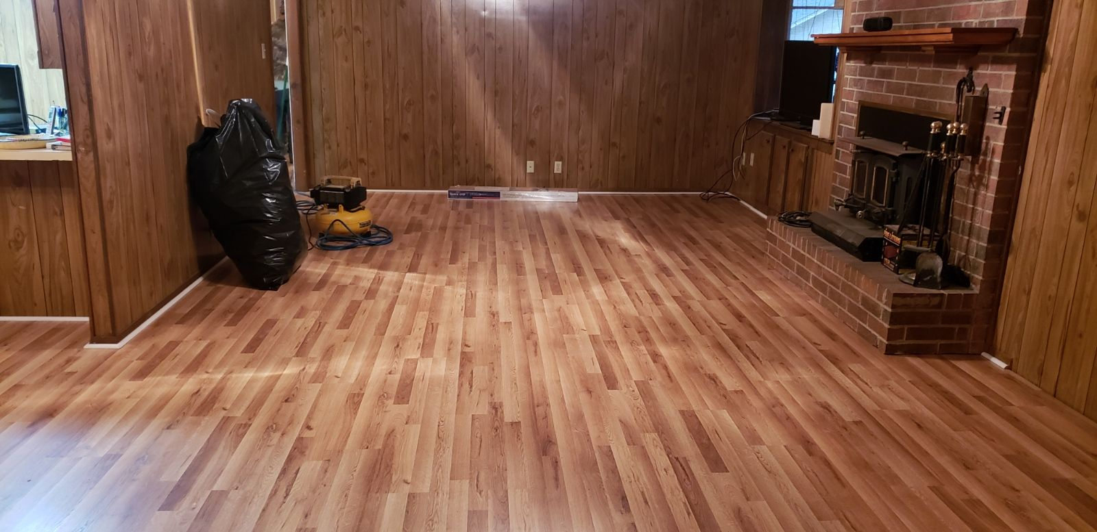 Laminate Flooring'