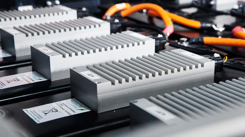 Electric Vehicle Lithium-ion Battery Market