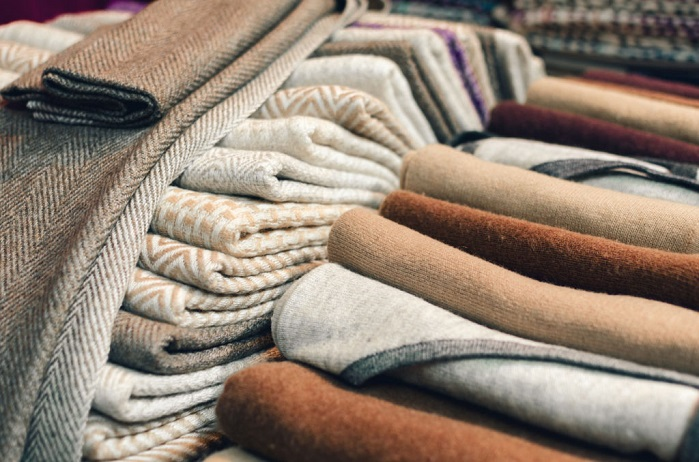 Cashmere Products Market
