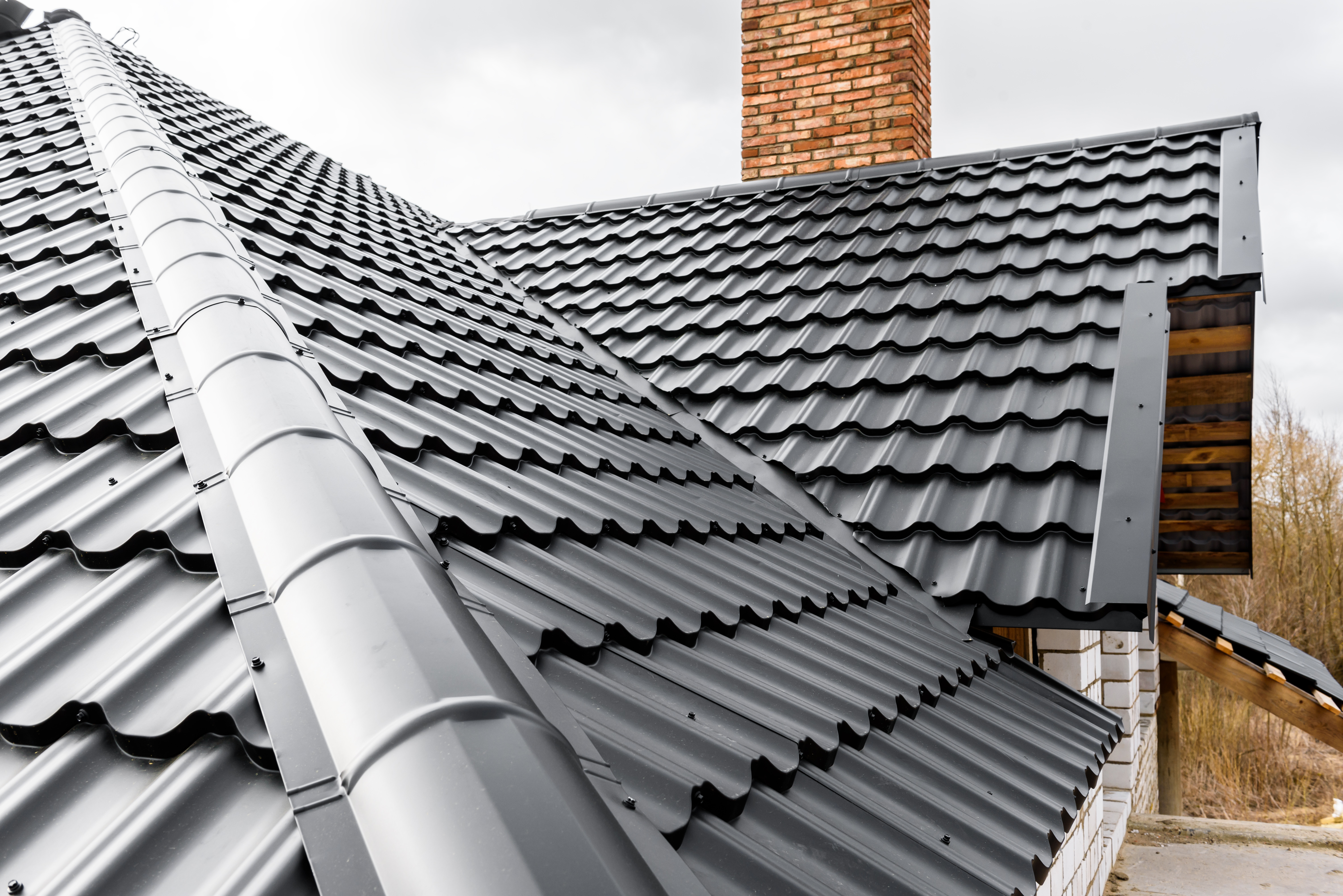 Metal Residential Roof in Barrie Ontario'