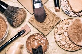 Natural &amp; Organic Makeup Market'