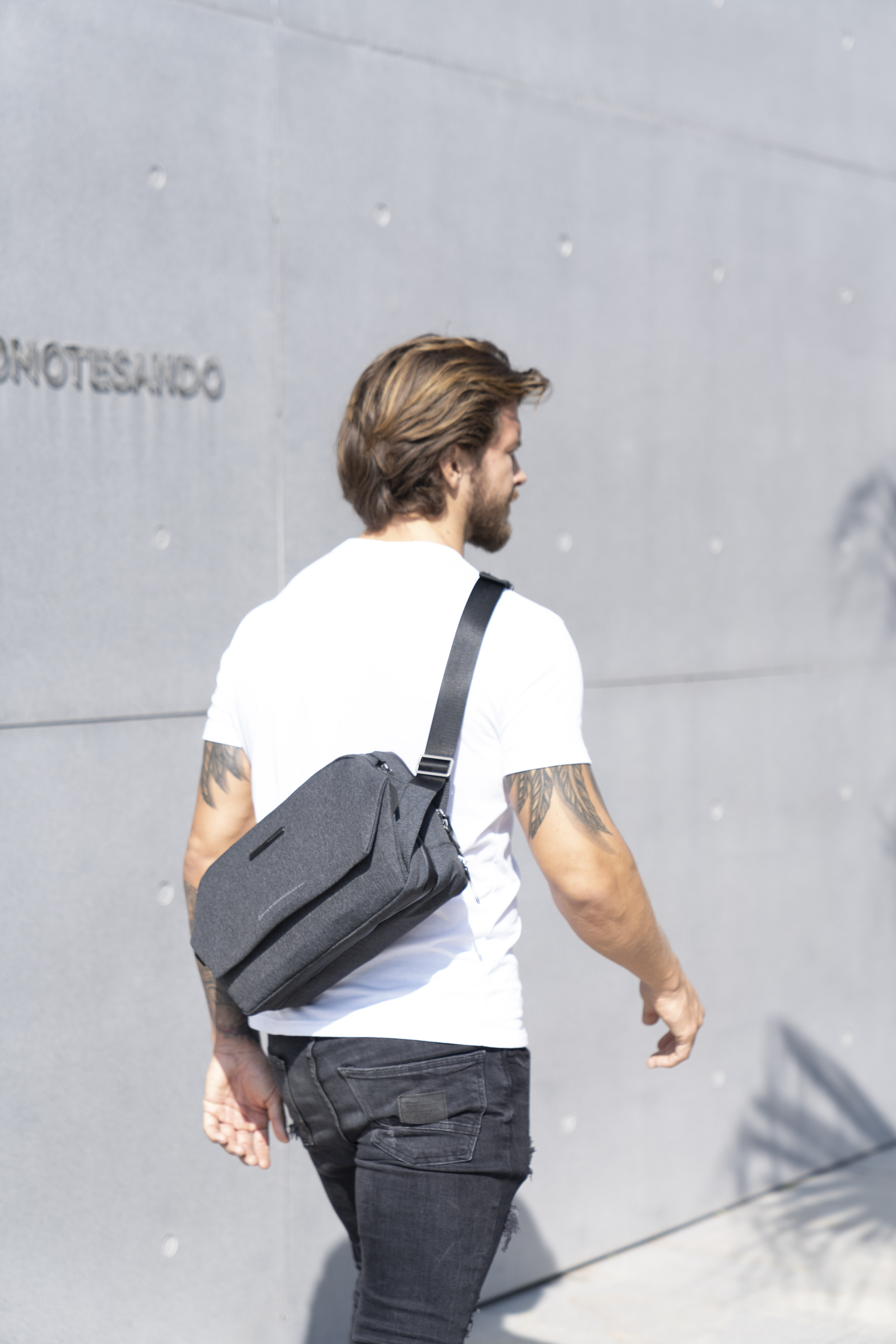 Cleanie Sling Bag Kickstarter Launch