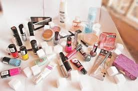 Online Beauty and Cosmetics Shopping Market Is Booming World'