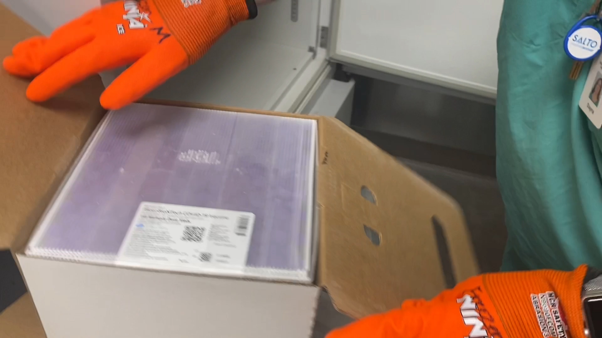 First COVID-19 Vaccine Received In Utah 01