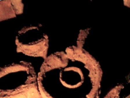 Joel Klenck: Niche with wood vessels, Locus 14, Area A, Ark