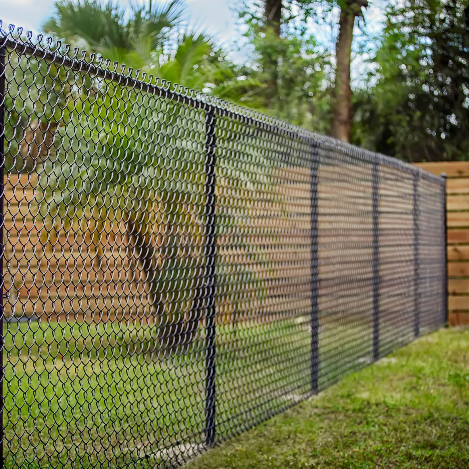 Fence Contractor'