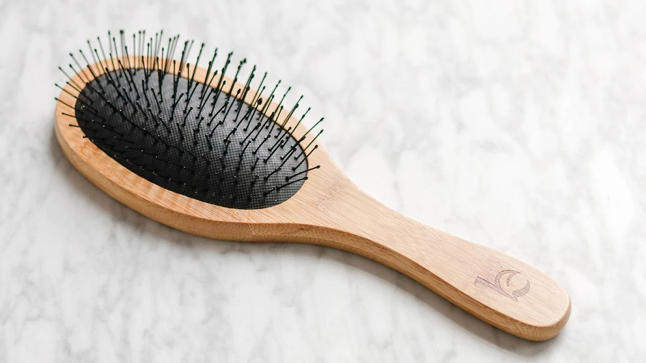 Hairbrush'