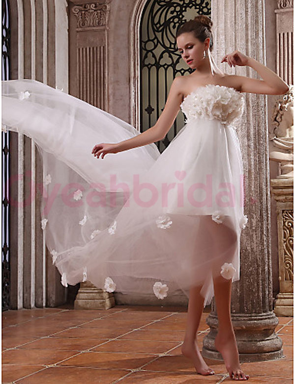 A Big Discount of Beach Wedding Dresses on Oyeahbridal.com'