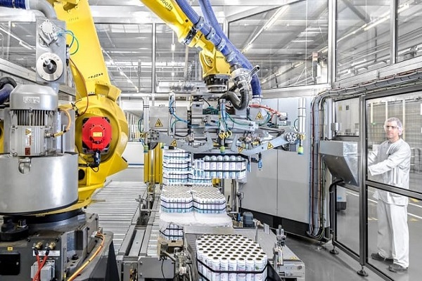 Commercial Robotics Market