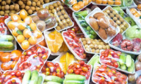 Active Packaging for Foods and Beverages Market