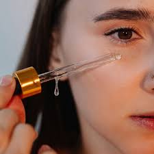 Cosmetics Face Serum Market to See Massive Growth by 2026 :