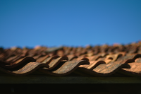 Insurance Companies May Be Cracking Down on Old Roofs