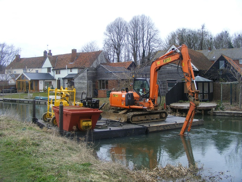 Clay Lined Reservoir Desilting'