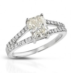 Engagement Rings'