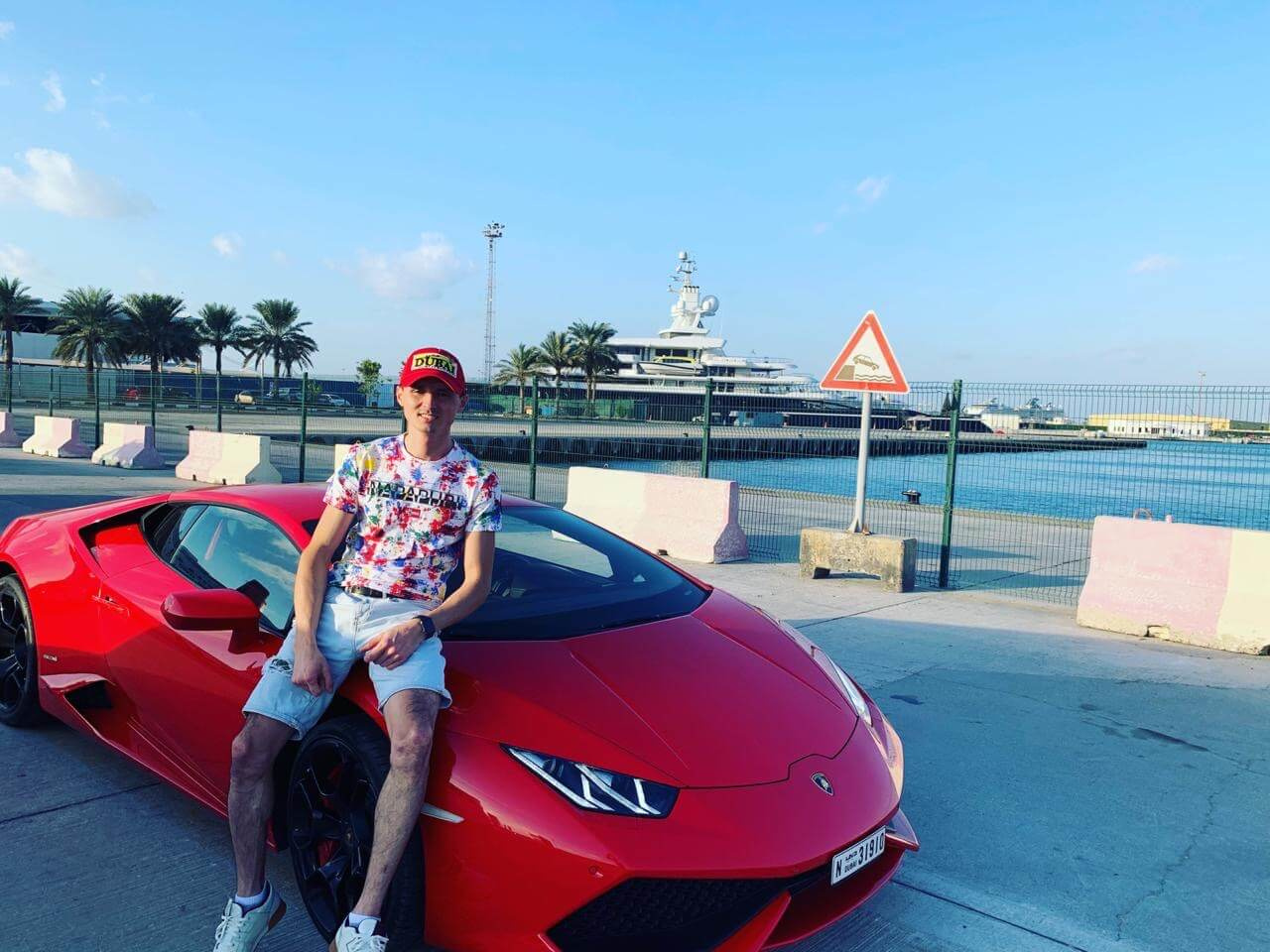 Company Logo For Absolute Rent Car'