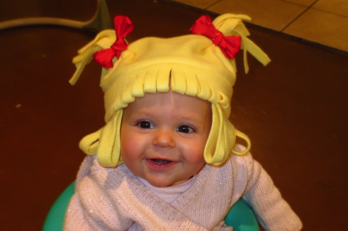 Little Snugs Hat Hair'