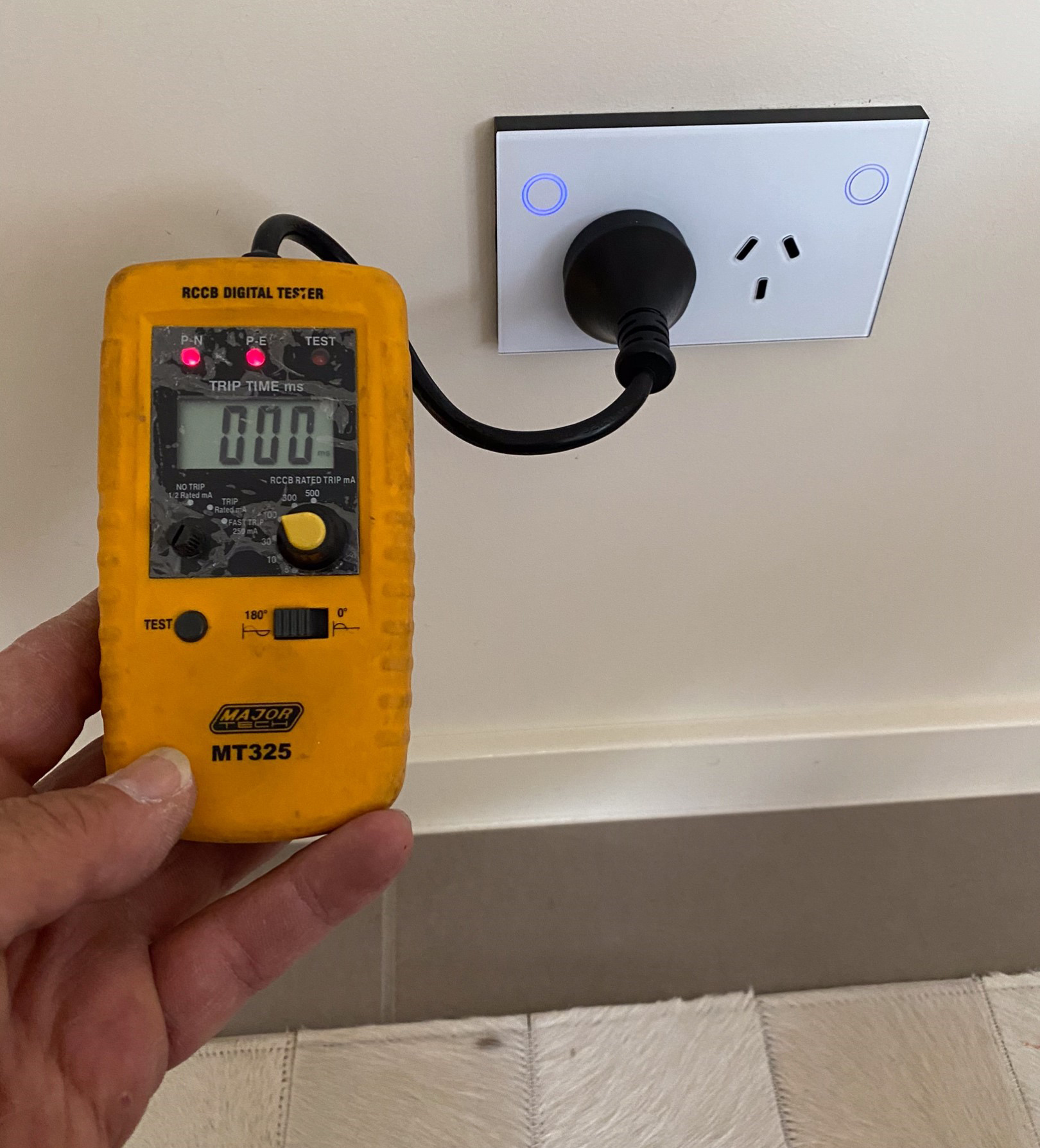 Cairns Electrician'