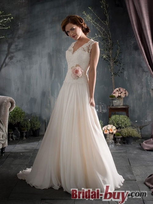 Discount on Fall Wedding Dresses on Bridal-buy'