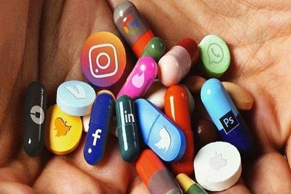 Pharma and Healthcare Social Media'