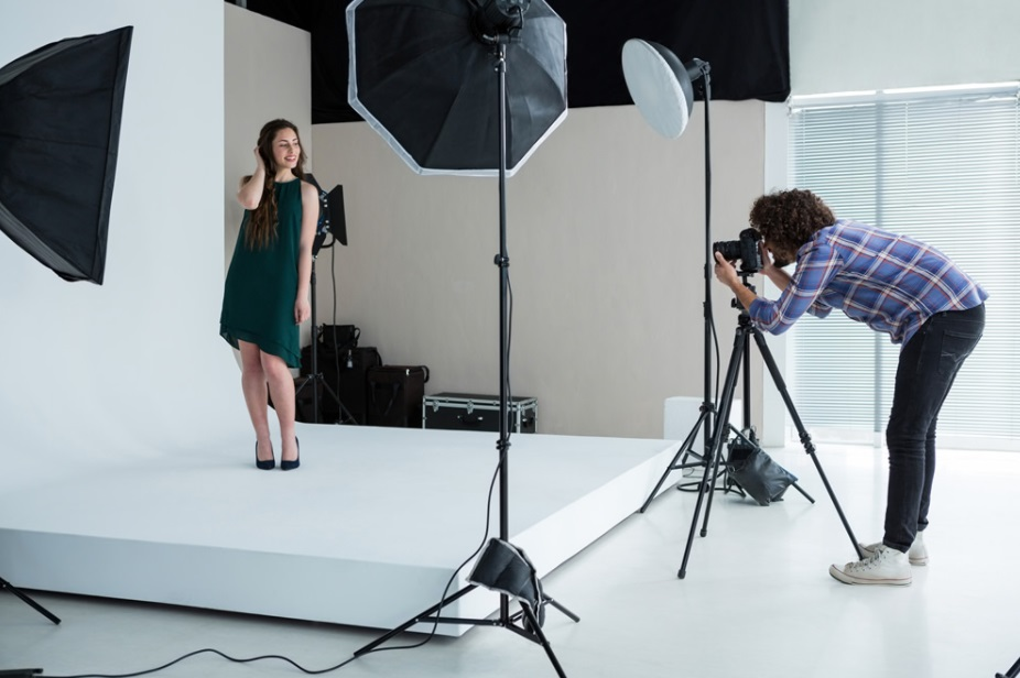 The Best Portrait Photographers in Melbourne,'