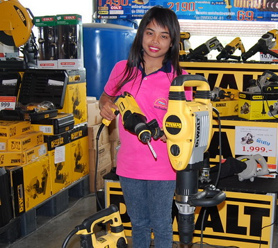 Ruangsangthai Hardware Store