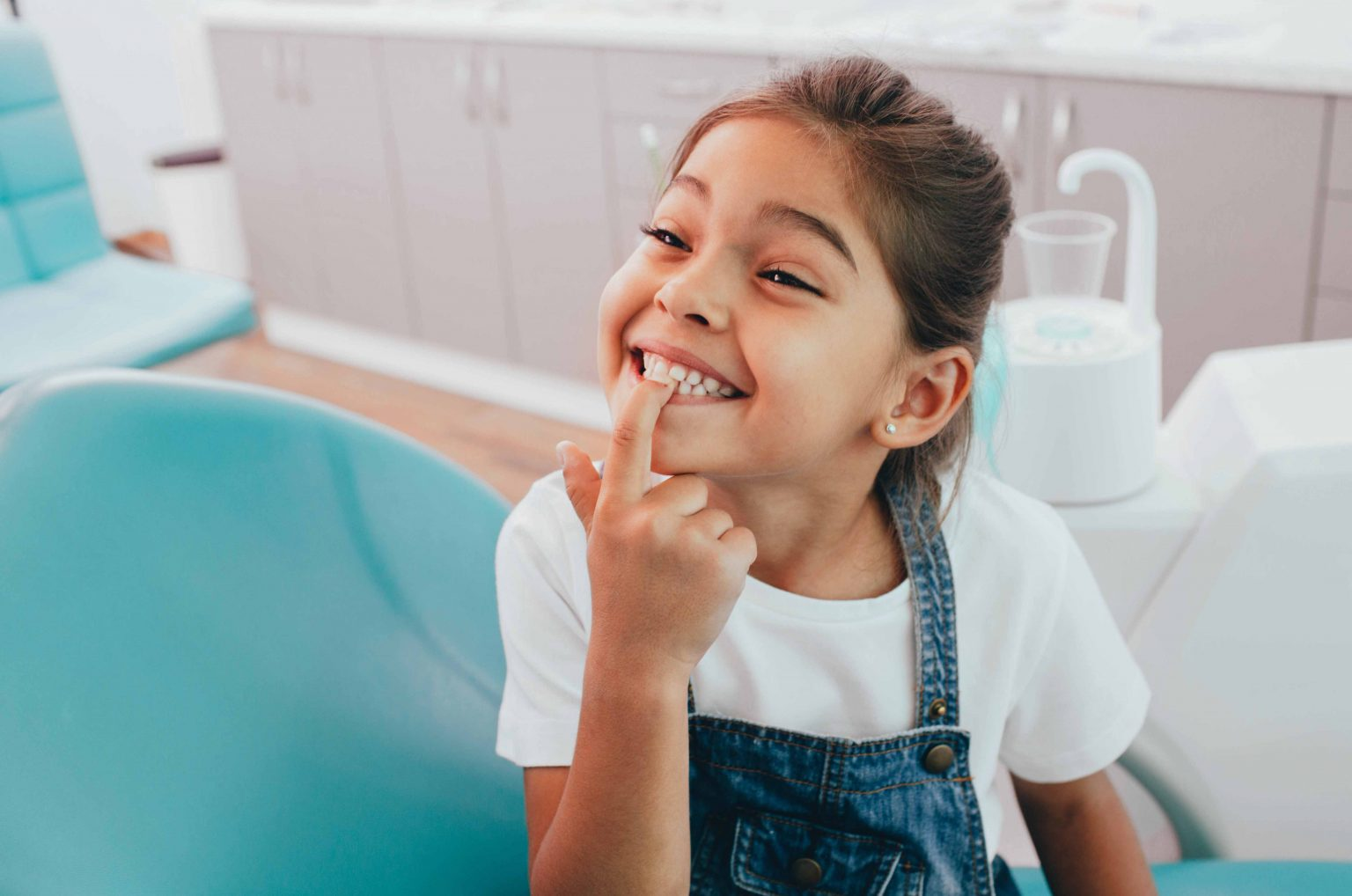 Company Logo For Largo Smiles Dental Center'