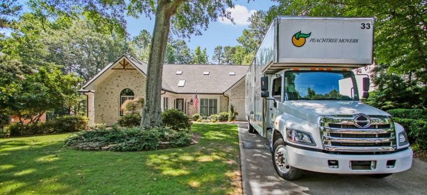 Company Logo For Peachtree Movers'
