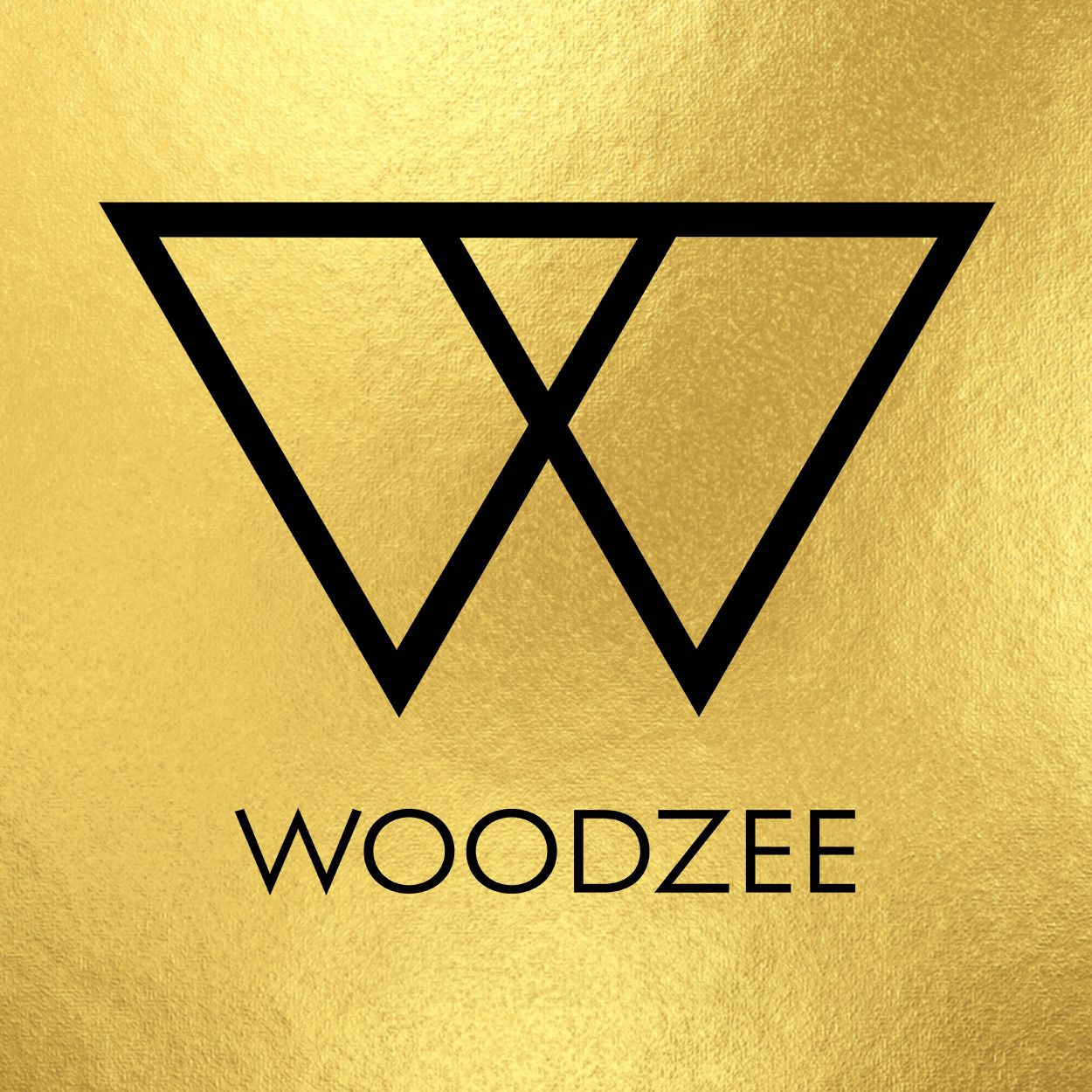Woodzee Logo