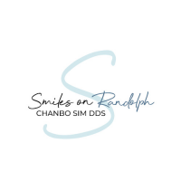 Smiles on Randolph Logo