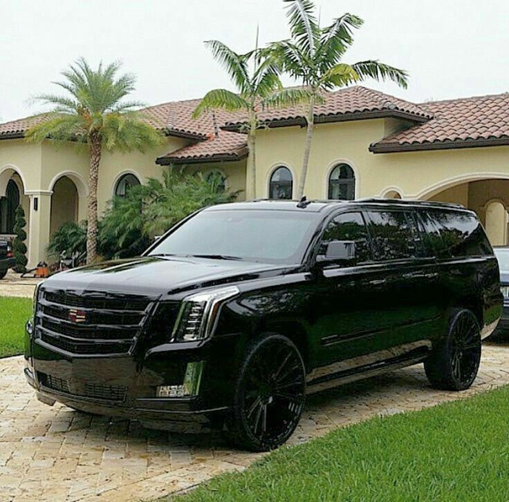 Chevy Suburban'