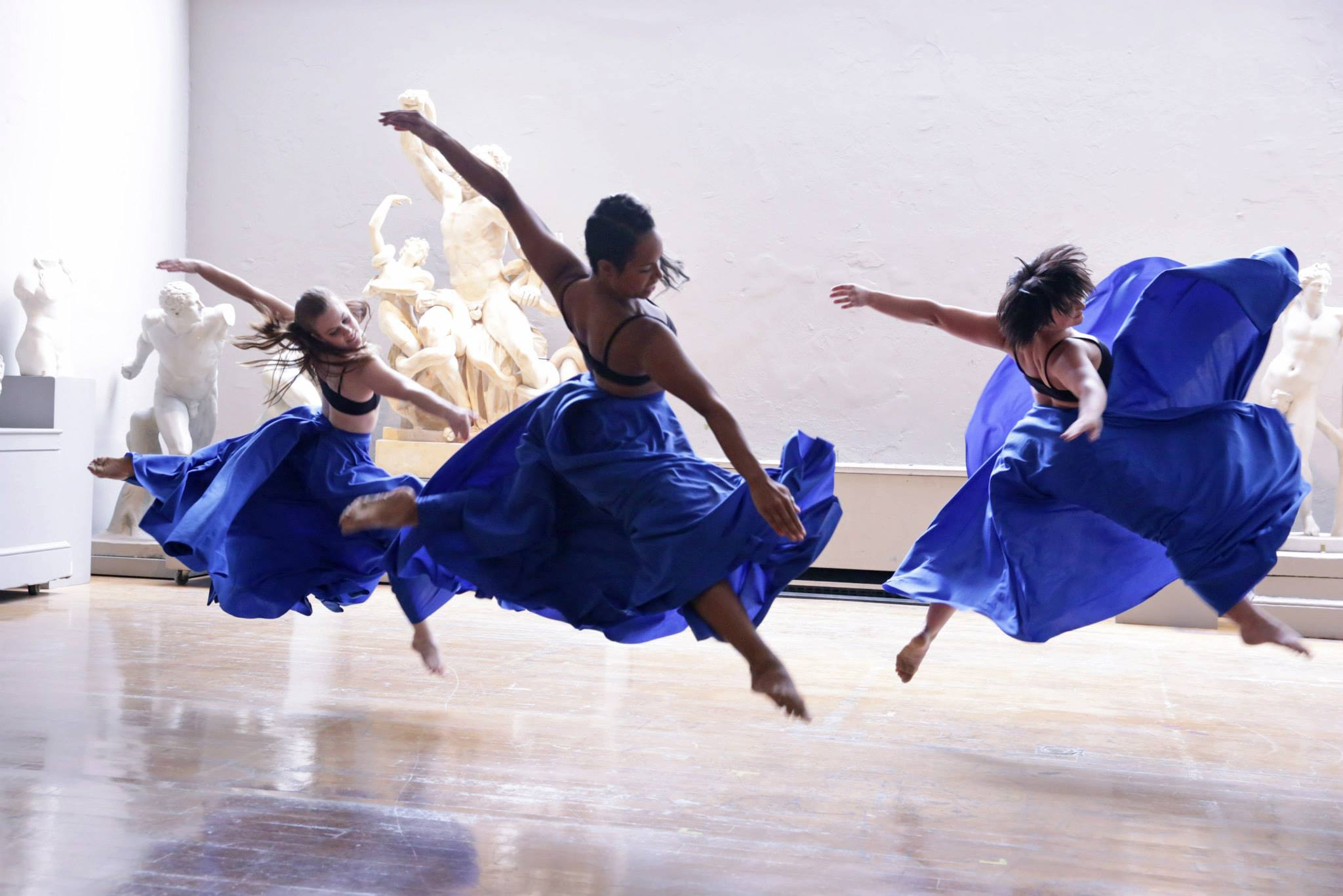 MM2 Modern Dance Company -  THREE'