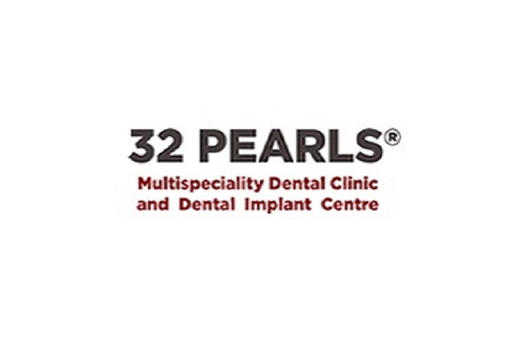 32 Pearls Dental Clinic Logo