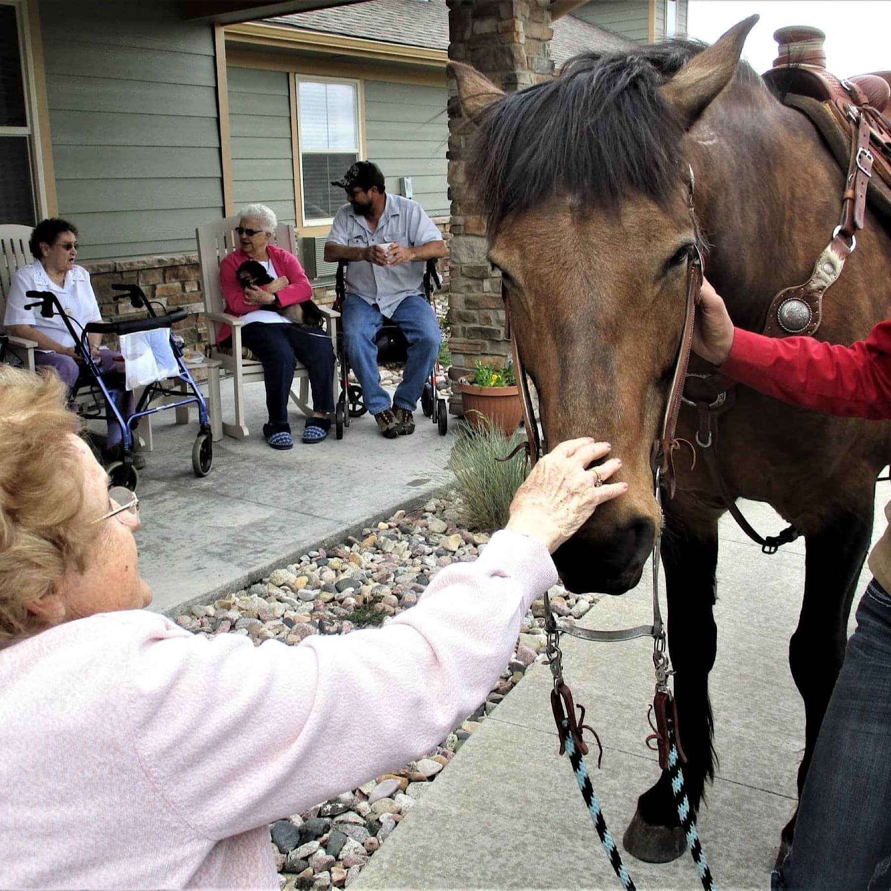 Mountain Plaza Provides a Welcoming Assisted Living Environm