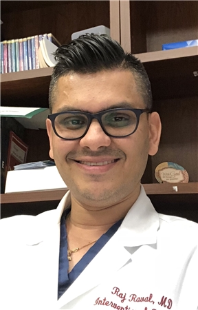 Dr. Raj Raval, MD'