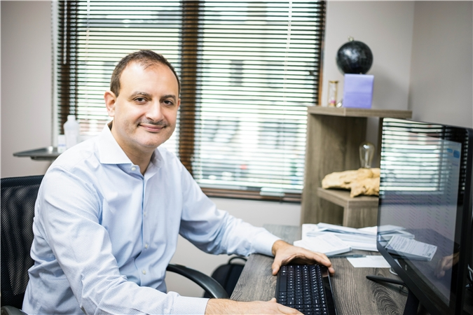 Dr. Boleslav Kosharskyy, MD'