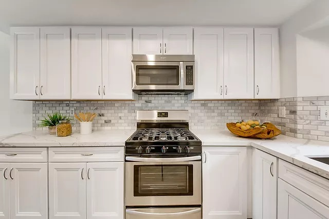 Del Mar Kitchen &amp; Bathroom Remodeling'
