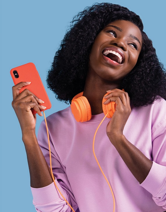 Courts home kitchen and electronic store in Jamaica'