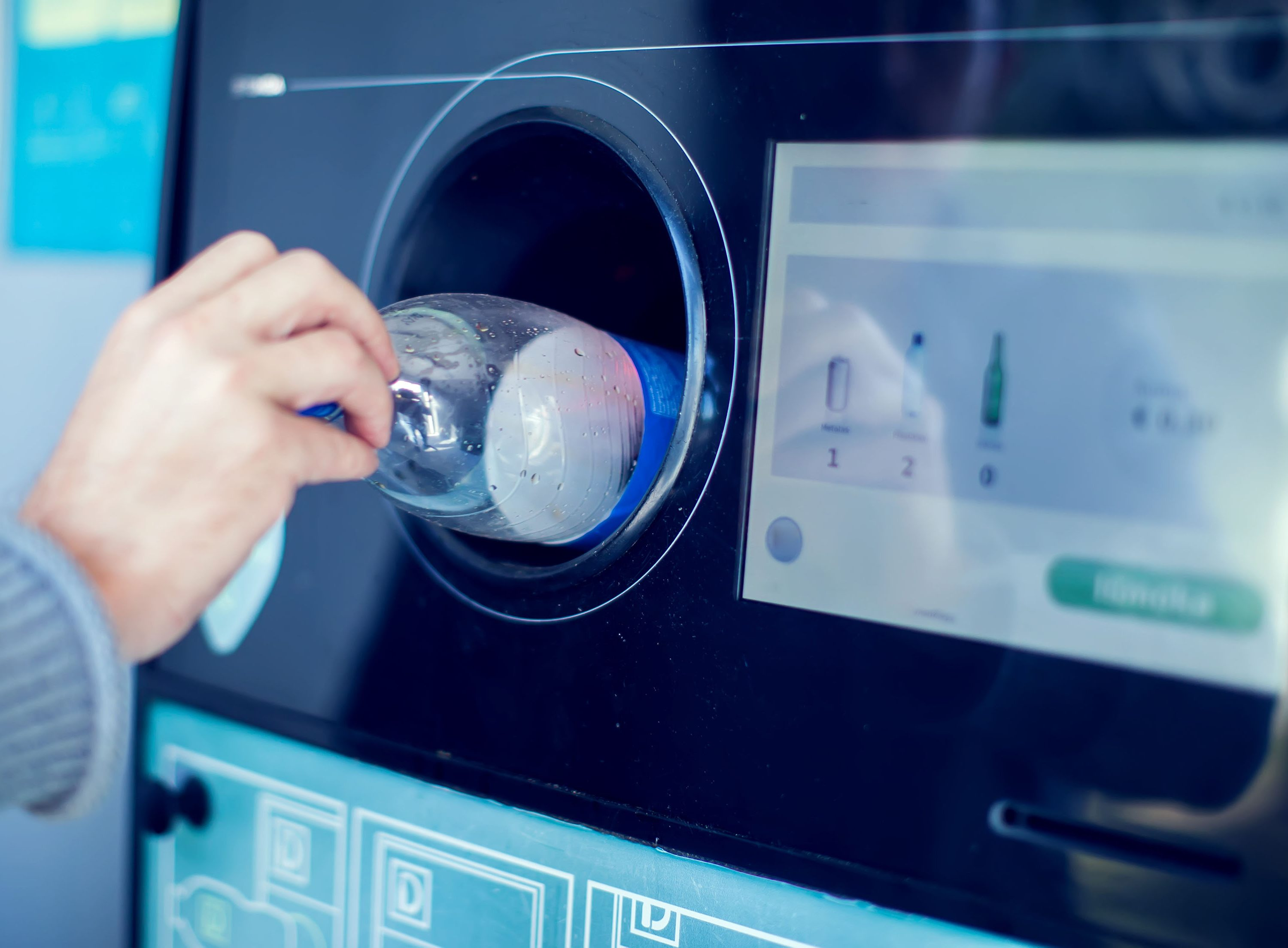 Reverse Vending Machine Market