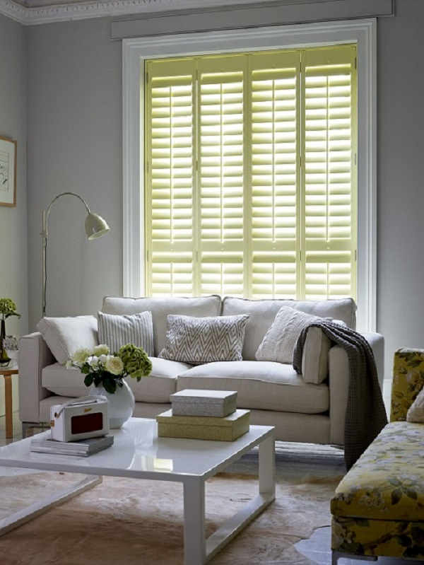 window shutters'