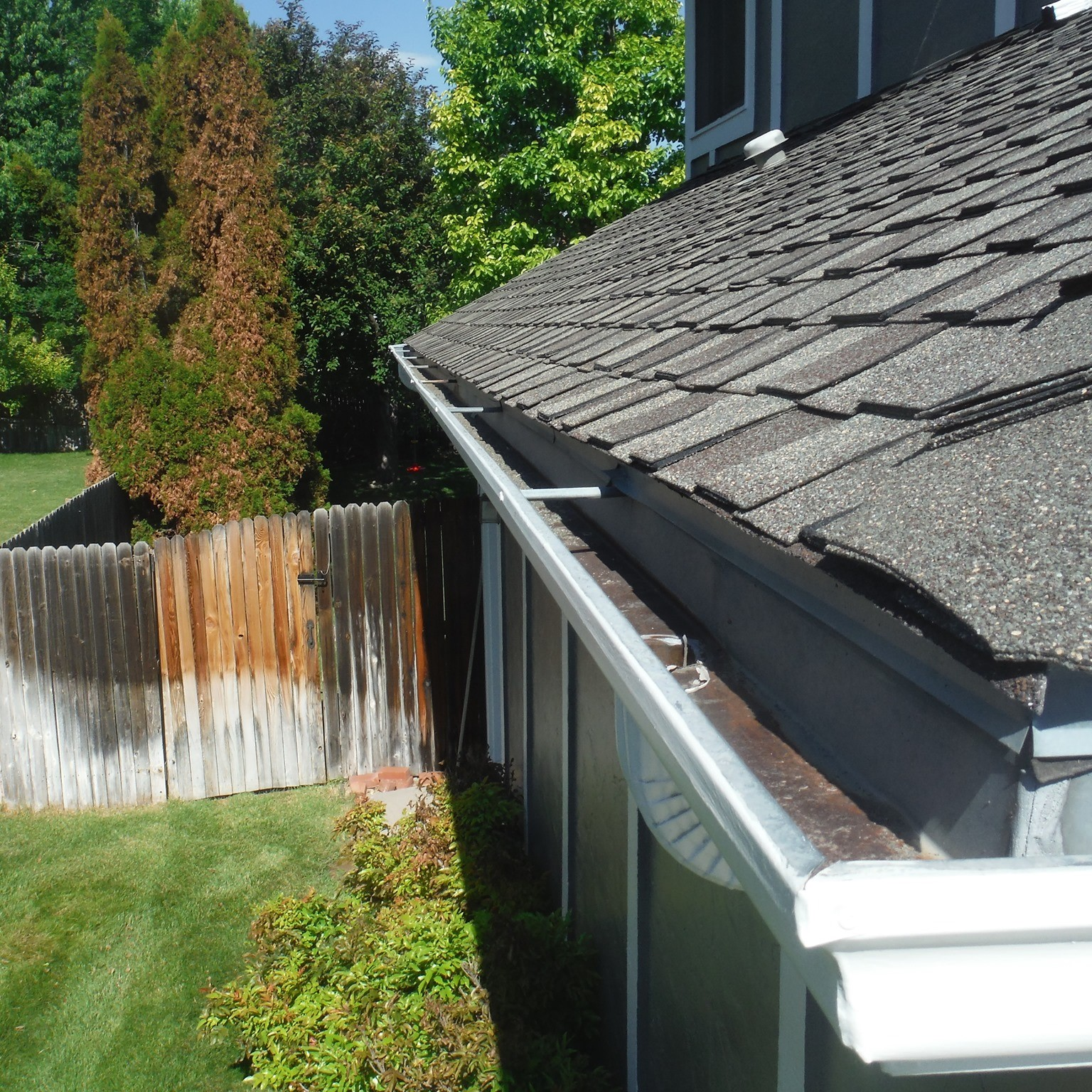 Clog-free Gutter Systems'