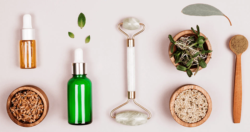 Natural &amp; Organic Beauty Market'